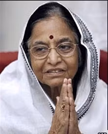 Nữ Tổng thống đầu tiên của Ấn Độ nhậm chức