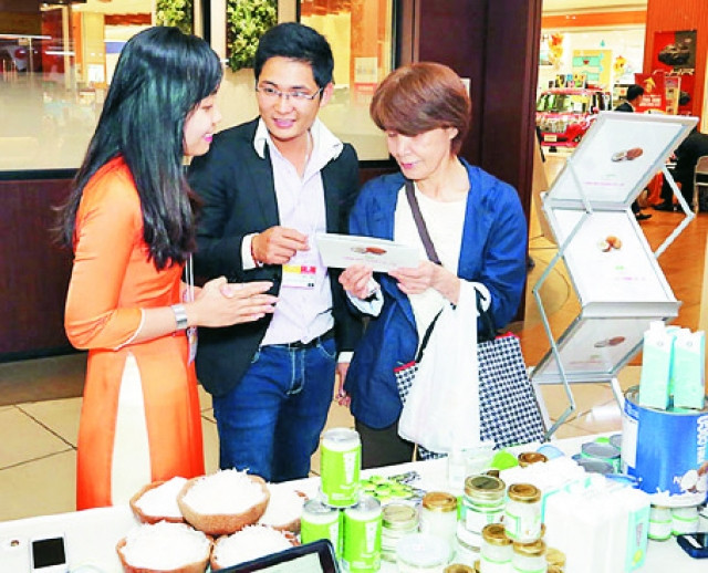 Quảng bá hàng Việt Nam tại Tuần hàng Việt Nam - Hà Nội tổ chức tại Nhật Bản 2018. 