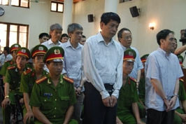 Các bị cáo tại phiên tòa.<br>(Ảnh: Phương Hoa)