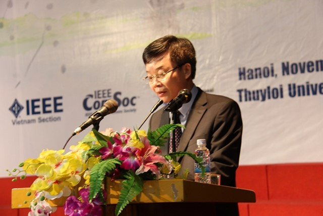 GS.TS Nguyễn Quang Kim, Hiệu trưởng Trường Đại học Thủy lợi phát biểu khai mạc (Ảnh: T.L))
