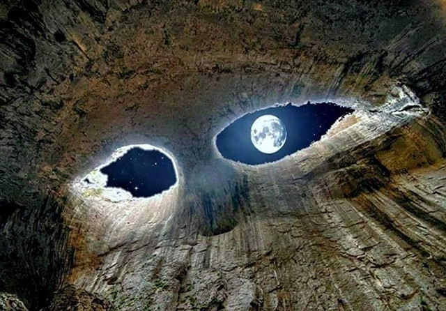 “Đôi mắt của Chúa trời”