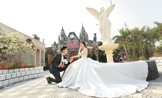 Một góc phim trường Sen Hồ (Hưng Yên).