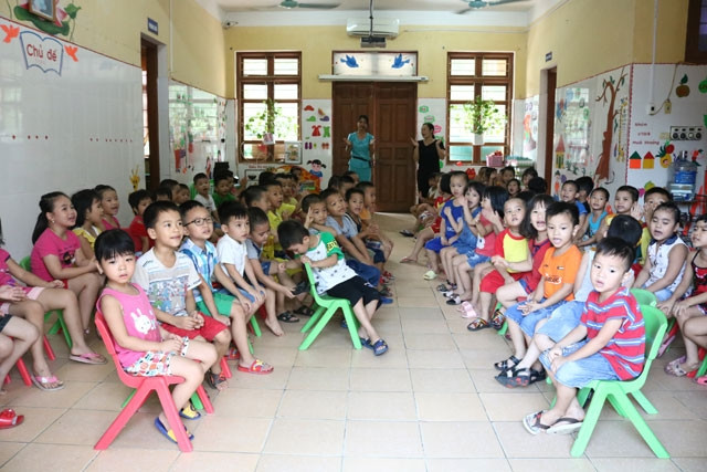 Lớp mầm non Trường mầm non Đại phúc, TP Bắc Ninh hơn 70 cháu trên một lớp.