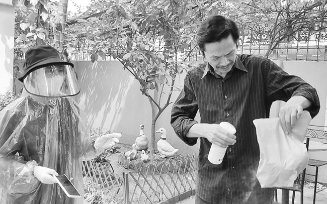 Cảnh trong phim “Những ngày không quên”. (Ảnh do đoàn làm phim cung cấp).