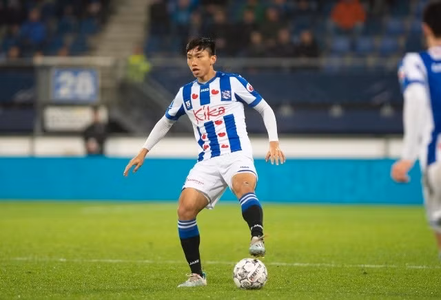 Đây là trận thứ năm liên tiếp, Văn Hậu đá chính cho đội trẻ Heerenveen. (Ảnh: SCH)