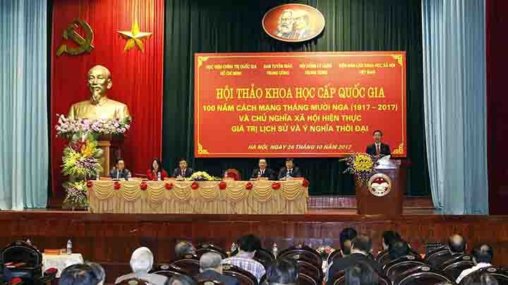 Ý nghĩa thời đại của Cách mạng Tháng Mười