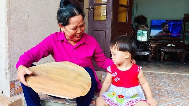 Quạt mo cau tuổi thơ