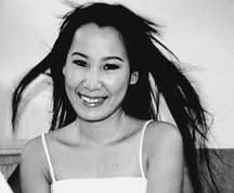 Giáng Son - dịu dàng, thầm kín mà sâu lắng