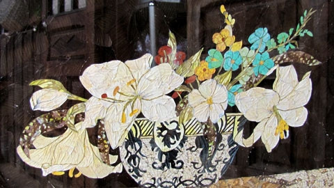 Tác phẩm Hoa ly từ cánh bướm.