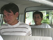 Minh "trắng" và Sáu “nhỏ” đang được đưa về trại giam