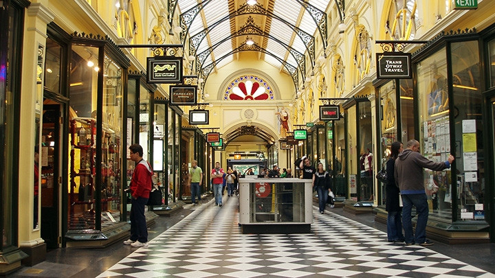 Một trung tâm mua sắm ở thành phố Men-bơn, Ô-xtrây-li-a.