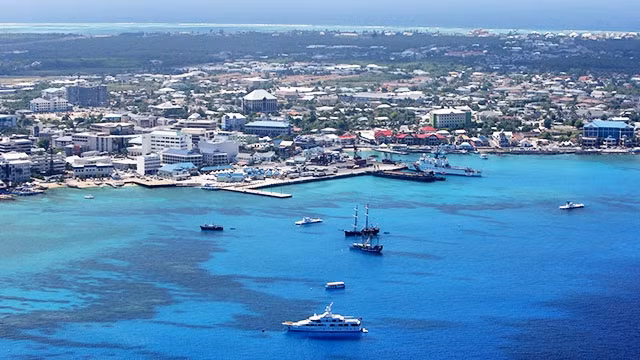 EU lần đầu liệt Cayman vào danh sách đen thiên đường thuế. Ảnh: FINANCIAL TIMES