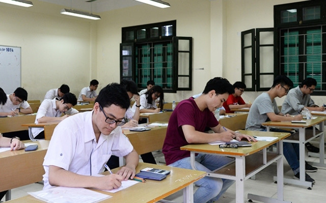 Thí sinh dự thi Kỳ thi THPT quốc gia 2017 (Ảnh minh họa: THỦY NGUYÊN)