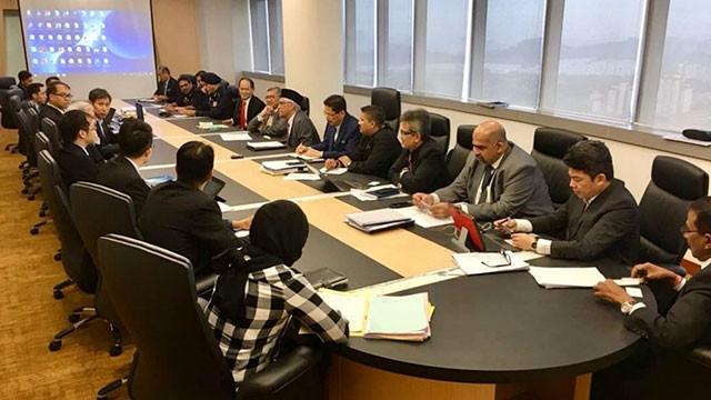 Giới chức Malaysia và Singapore hợp tác điều tra về bê bối Quỹ 1MDB. Ảnh: THE STRAITS TIMES