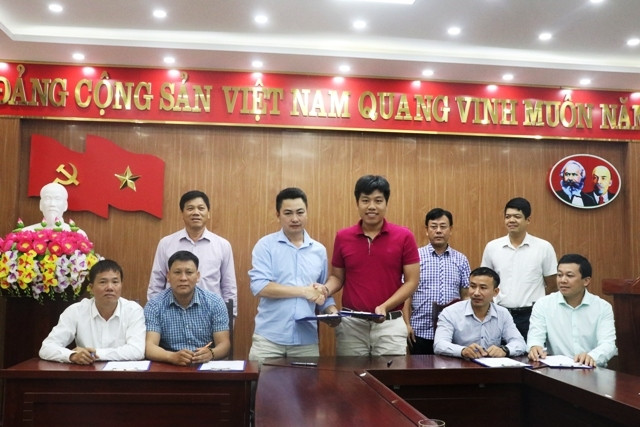 Huyện Mường Ảng và Công ty TNHH Bùi Gia Phát Điện Biên ký kết hợp tác đầu tư.