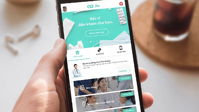 Đặt thăm khám trên điện thoại