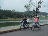 Xe đạp đôi ở Đà Lạt.
