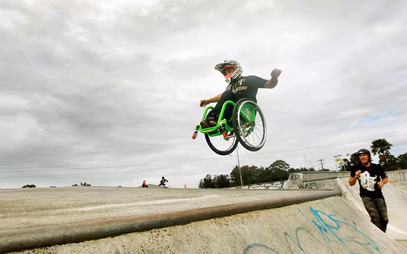 Kỷ lục gia trên chiếc xe lăn