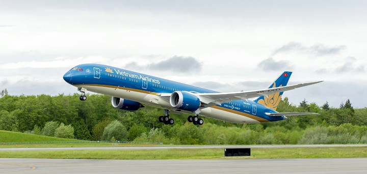 Máy bay Boeing 787-9 Dreamliner vừa tham gia đội tàu bay của VNA.