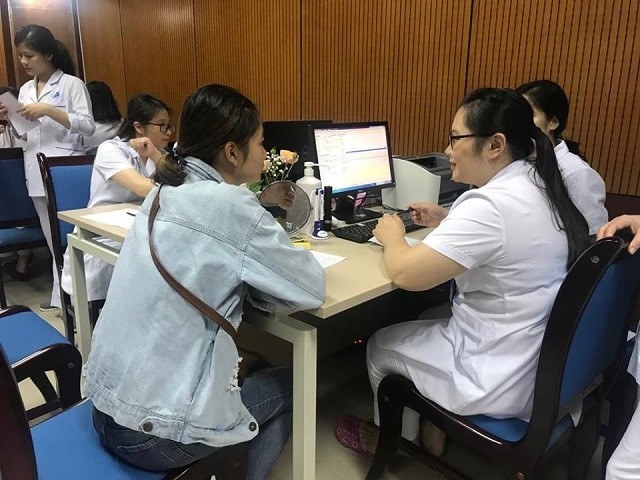 Ngày càng nhiều bệnh nhân quan tâm đến chăm sóc làn da.