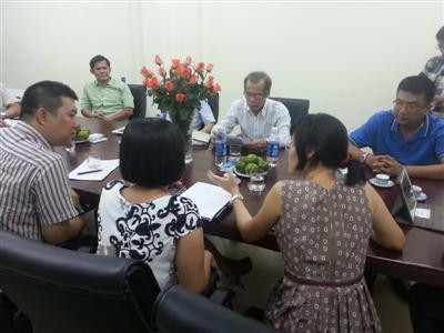 Cuộc họp đi đến thống nhất cần sự hợp tác giữa các đài thay vì đối đầu để nước ngoài trục lợi.