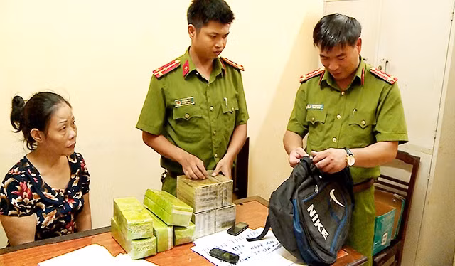 Công an TP Thanh Hóa triệt xóa đường dây mua bán, vận chuyển ma túy lớn, thu giữ tang vật.