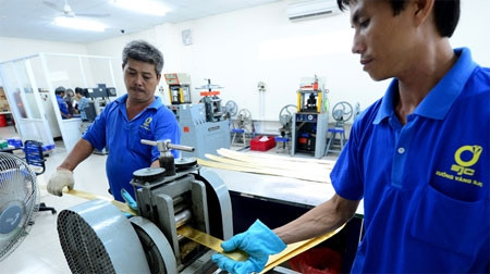 sản xuất vàng (Ảnh minh họa)