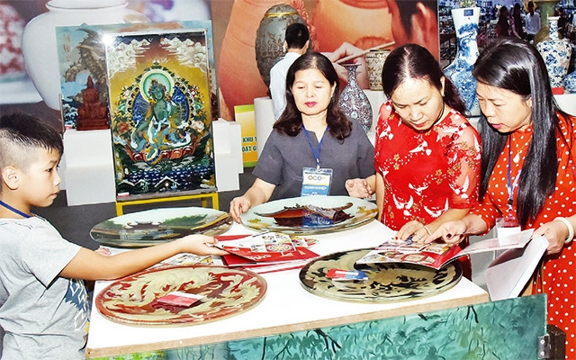 Hội chợ hàng nông sản, thủ công mỹ nghệ và sản phẩm OCOP Thủ đô