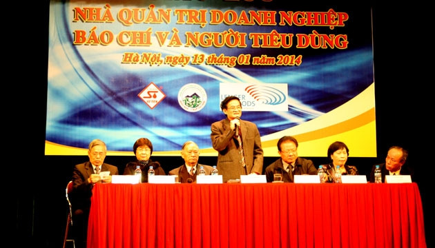 Giao lưu “Nhà quản trị doanh nghiệp, báo chí và người tiêu dùng” 