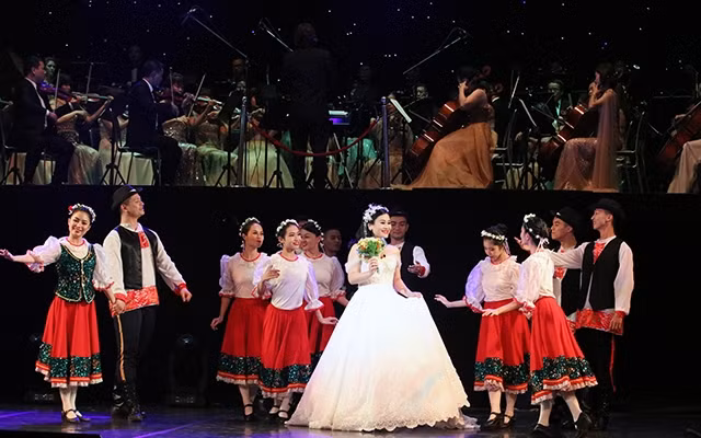 Một tiết mục biểu diễn trong Dạ tiệc âm nhạc.