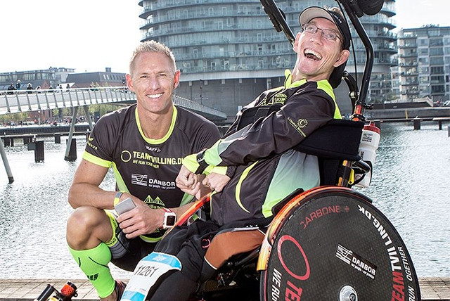 Giấc mơ trên những chiếc xe lăn