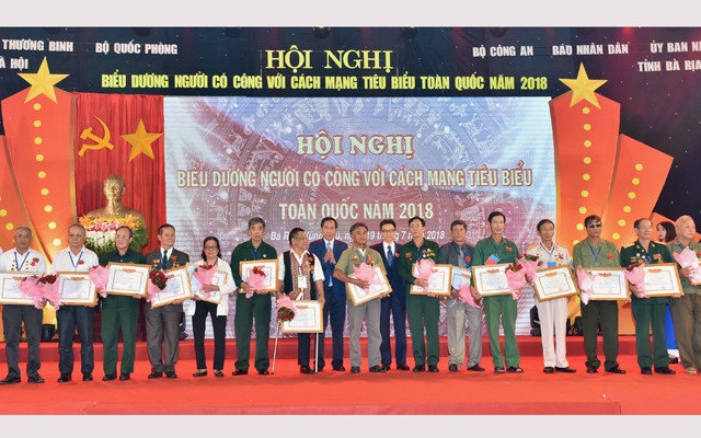 Các đại biểu tại Hội nghị Biểu dương người có công với cách mạng tiêu biểu toàn quốc năm 2018 tại Bà Rịa - Vũng Tàu (Ảnh: Đăng Khoa).