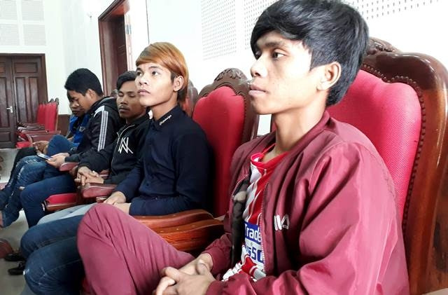 Các thanh niên lao động nặng nhọc tại mỏ vàng bỏ trốn được giải cứu.