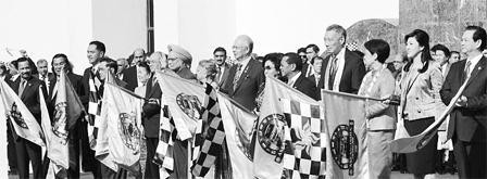 Các nhà lãnh đạo tại Hội nghị cấp cao kỷ niệm 20 năm quan hệ đối tác ASEAN - Ấn Ðộ.  Ảnh AFP