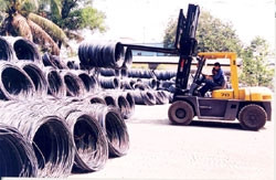 Giá thép thế giới sẽ giảm nhẹ trong những tháng đầu 2007