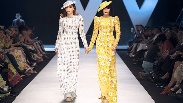 Cuộc “đối thoại” xuyên thời gian