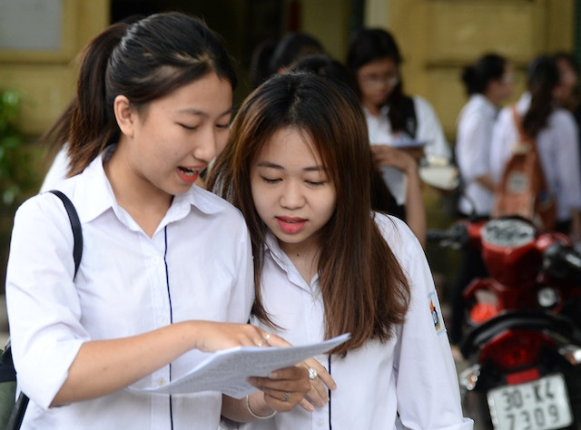 Thi sính dự thi môn Ngoại ngữ tại Kỳ thi THPT quốc gia 2018 (Ảnh: THUỶ NGUYÊN)