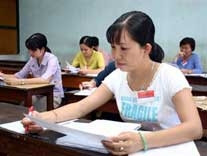 Chấm thi môn lịch sử tại<br>Trường ĐH Sư phạm TP <br>Hồ Chí Minh.