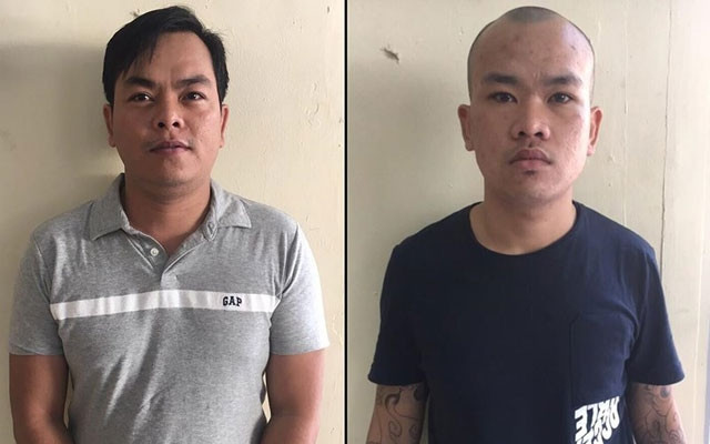 Đối tượng Phúc XO (trái) và em trai tại cơ quan chức năng. 