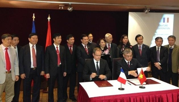 Việt Nam và Pháp tăng cường hợp tác y tế