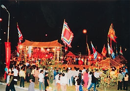 Liên hoan hô hát bài chòi ở Quảng Nam.