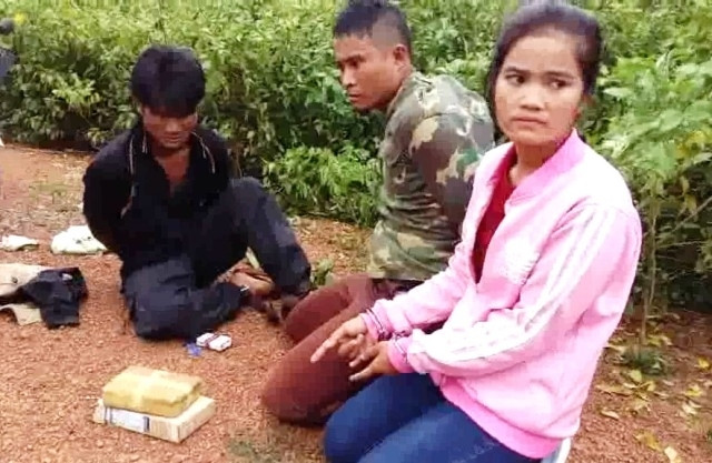 Ba đối tượng người Lào buôn bán, vận chuyển ma túy qua biên giới bị bắt giữ.
