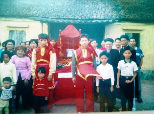 Lễ rước Hán Quận công tại đền Như Thiết.