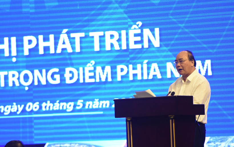 Thủ tướng Nguyễn Xuân Phúc phát biểu tại hội nghị.