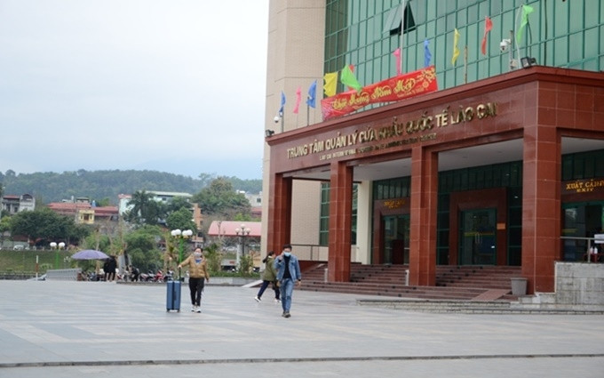 Sáng mùng Ba Tết, Cửa khẩu quốc tế Lào Cai vắng khách du lịch sau khi có thông báo tạm ngừng xuất, nhập cảnh các tour du lịch tại đây.