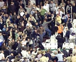 Vụ bạo lực ở sân Seville.