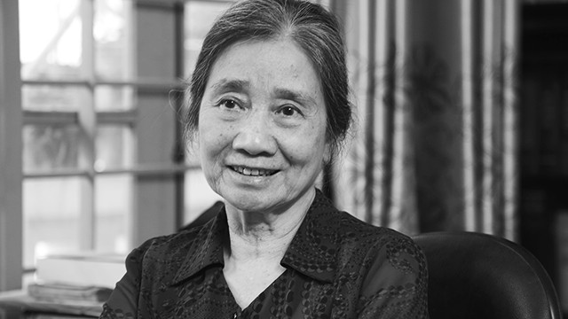 Nghiên cứu văn học cổ rất nhiều hoa thơm