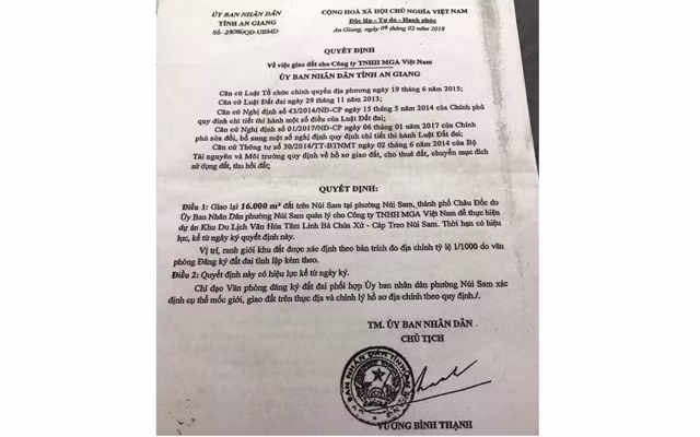 Quyết định số 29006 do ông Nguyễn Phi Tiến làm giả của UBND tỉnh An Giang.