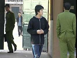 Văn Quyến trong trại tạm giam.