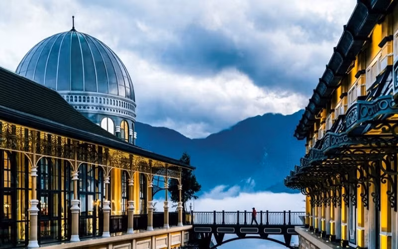 Độc đáo khách sạn biểu tượng của thế giới Hotel de la Coupole - Mgallery